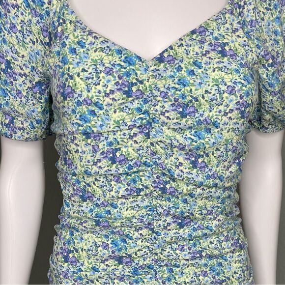 Live To Be Spoiled Green Pastel Floral Ruched Front Short Cap Sleeve Dress - Picture 5 of 13